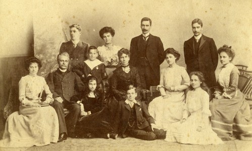 1902 Forster family (2)